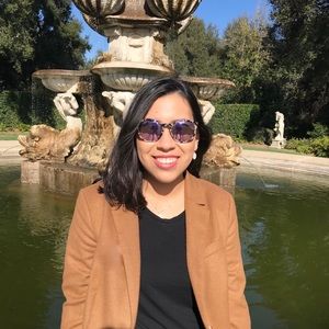 Meet your Posher, Bella